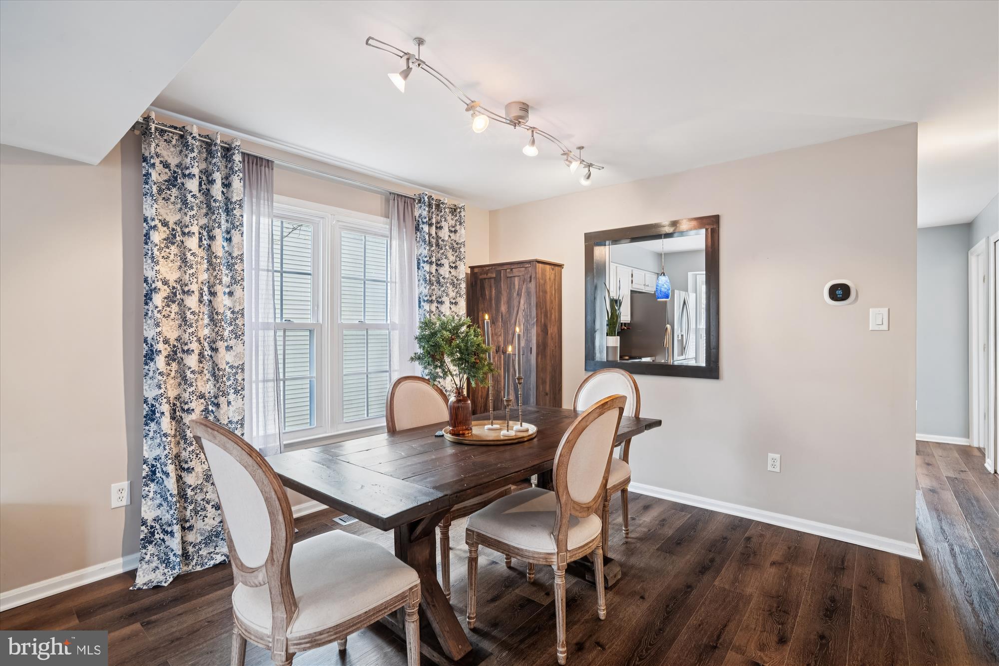 6215 STRATFORD COURT