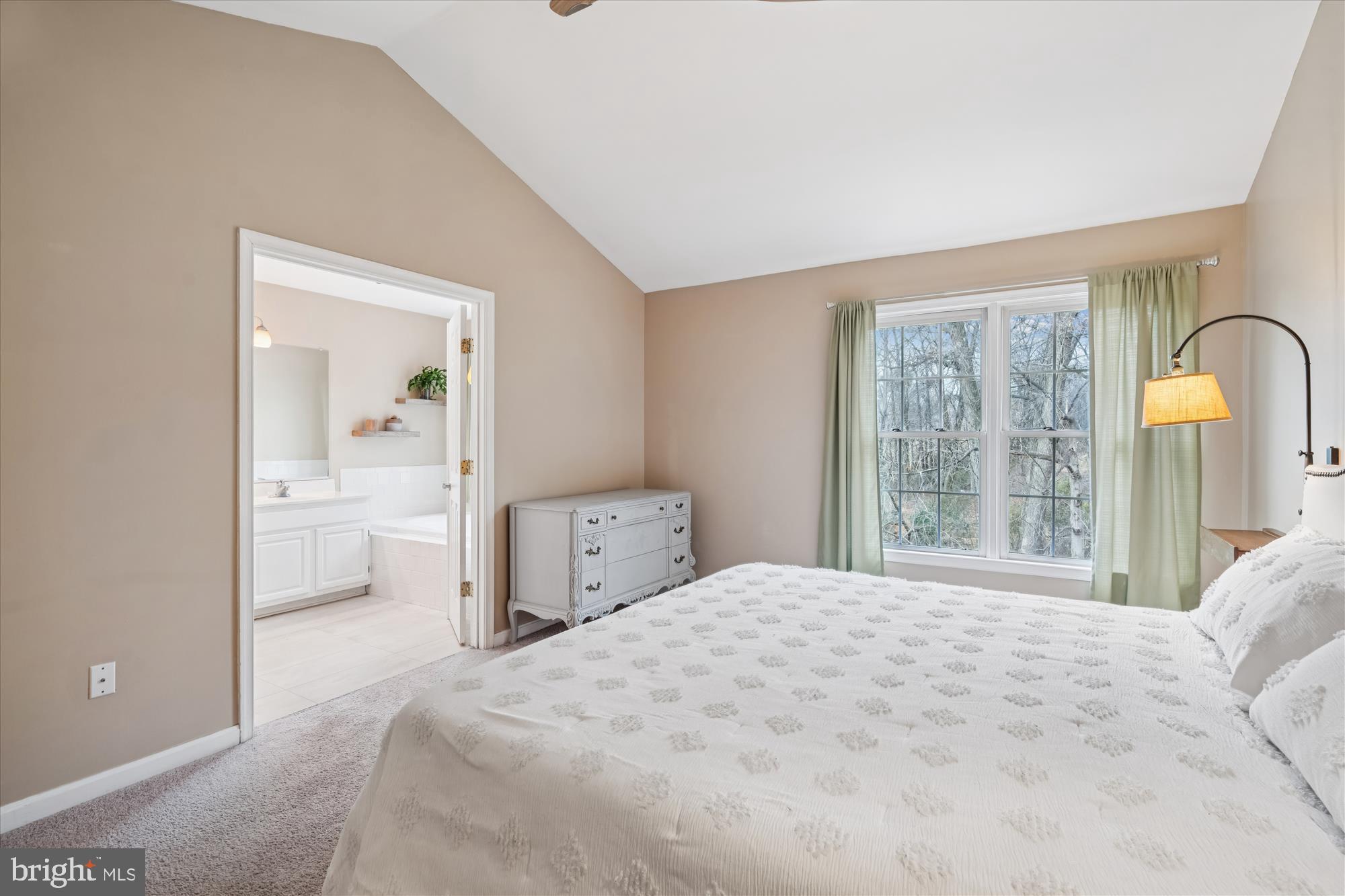 6215 STRATFORD COURT