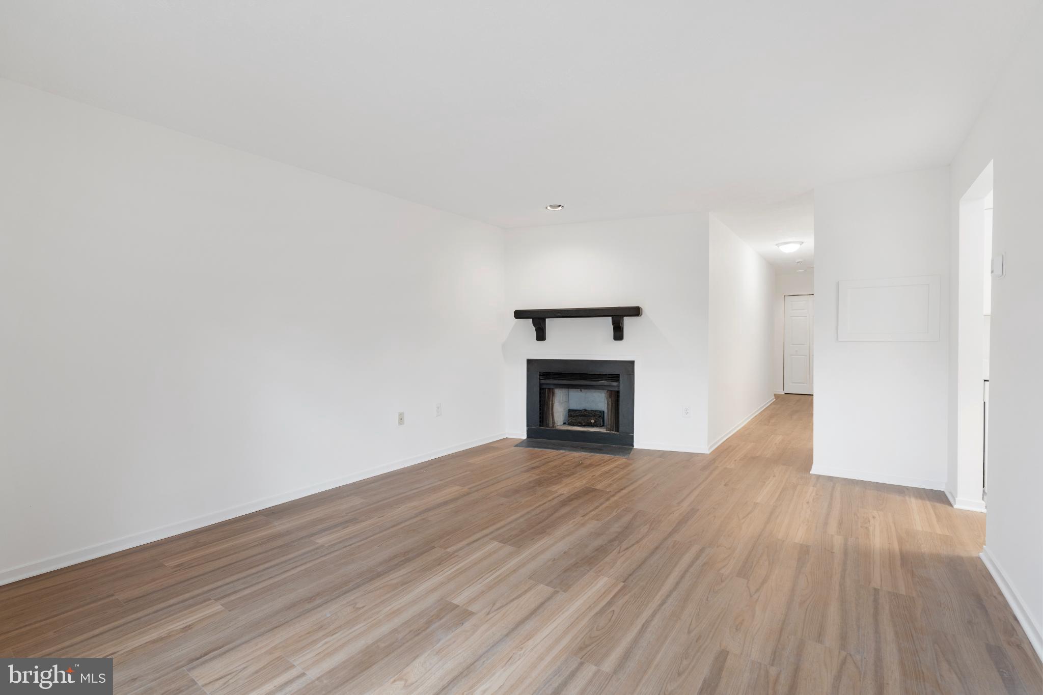 7507 WEATHER WORN WAY C