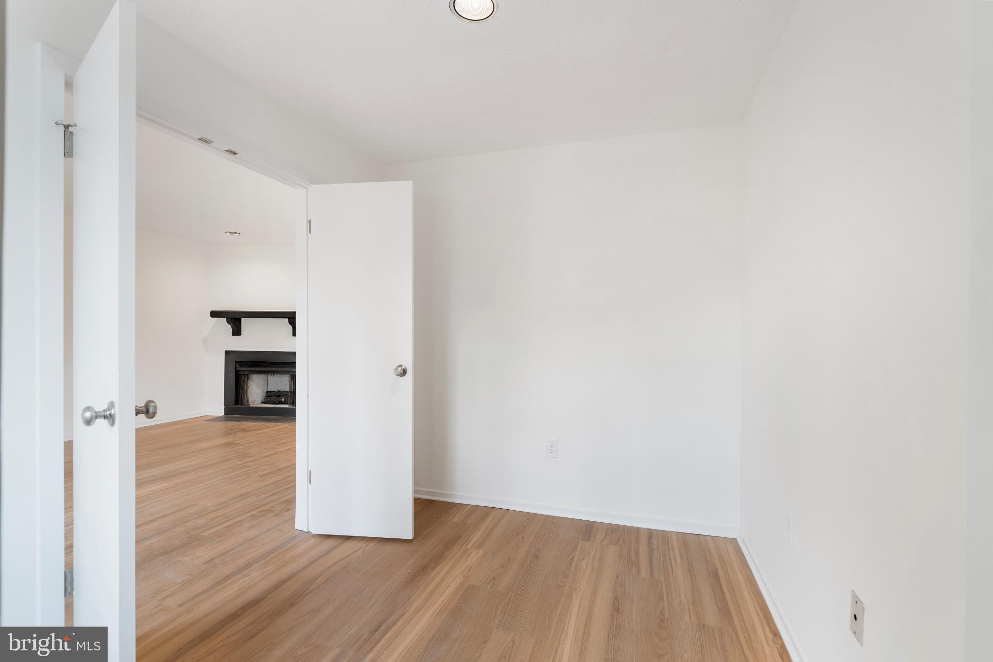 7507 WEATHER WORN WAY C