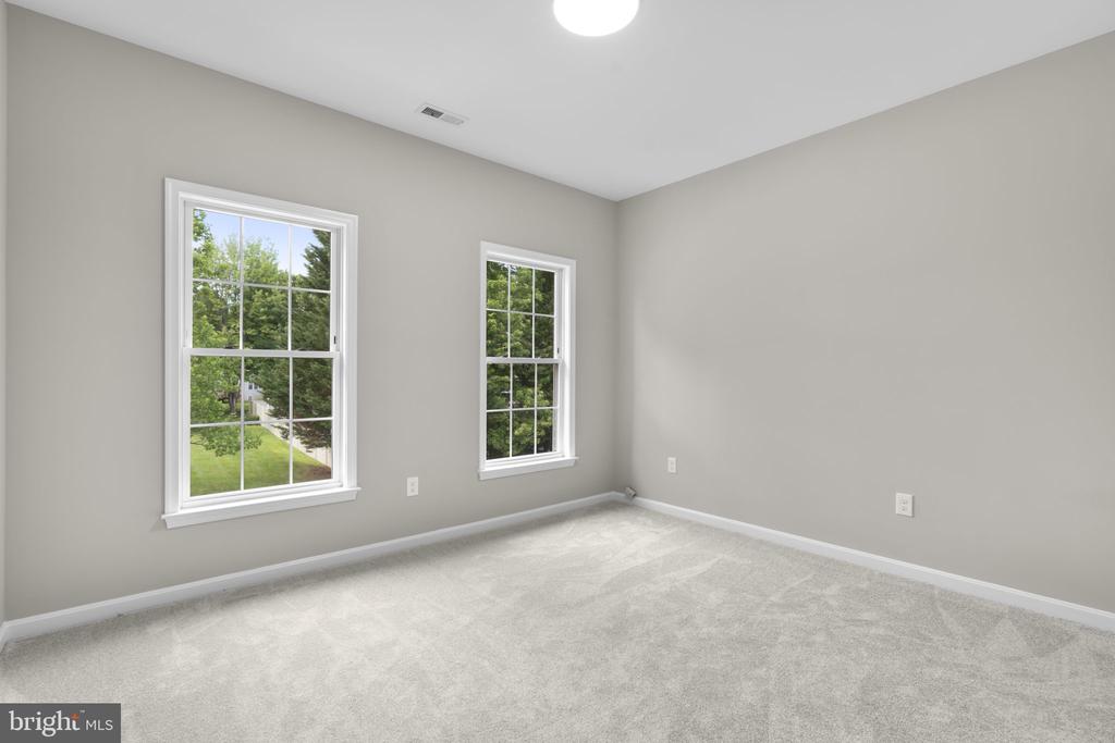 4625 CENTENNIAL LANE