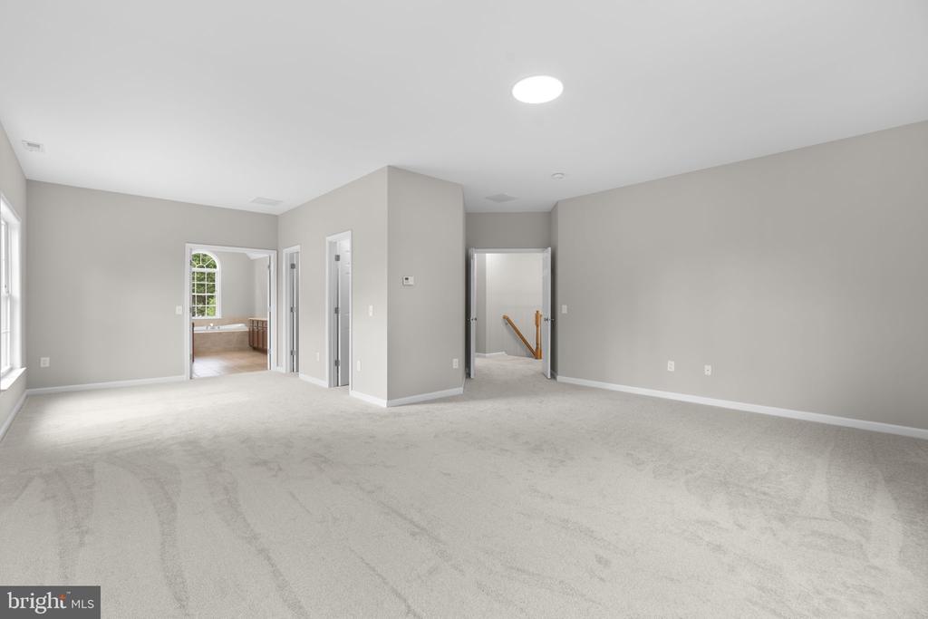 4625 CENTENNIAL LANE