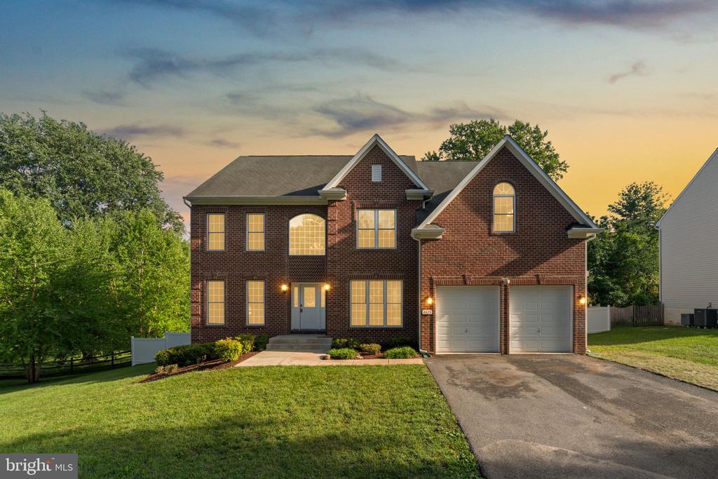 4625 CENTENNIAL LANE