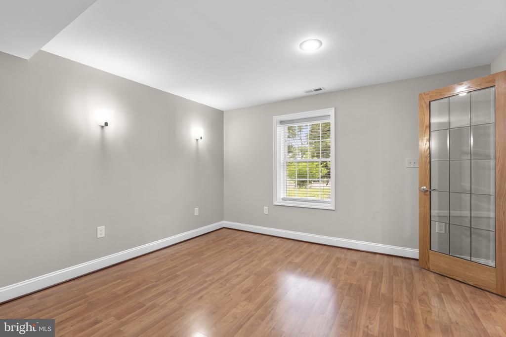 4625 CENTENNIAL LANE