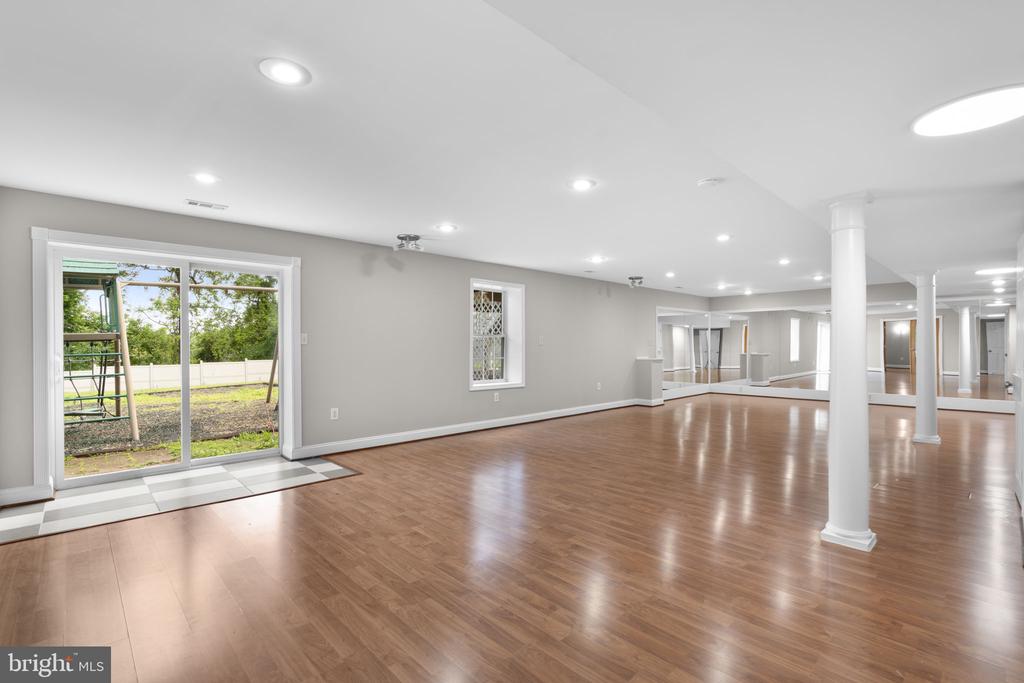 4625 CENTENNIAL LANE