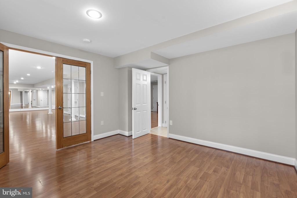 4625 CENTENNIAL LANE