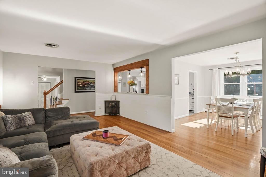 3122 EVERGREEN WAY