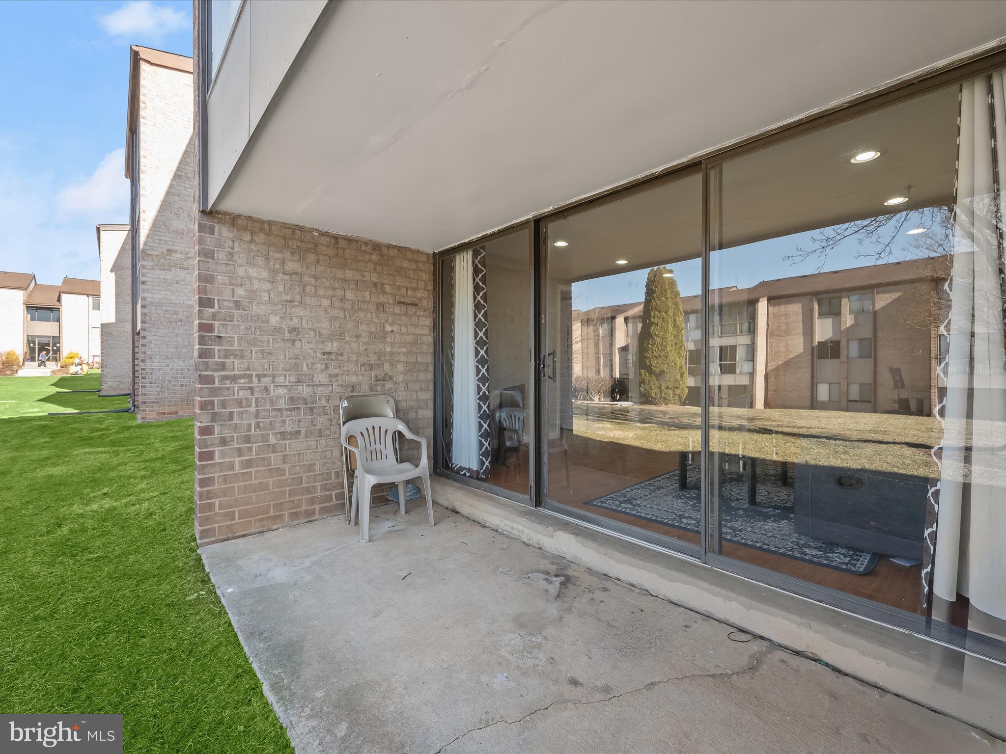 18902 MILLS CHOICE ROAD 2