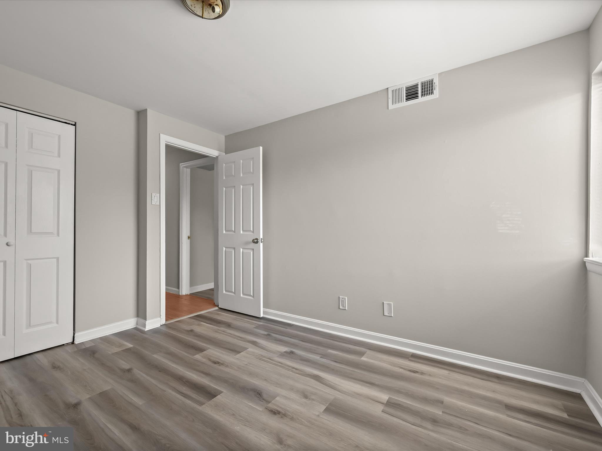 18902 MILLS CHOICE ROAD 2