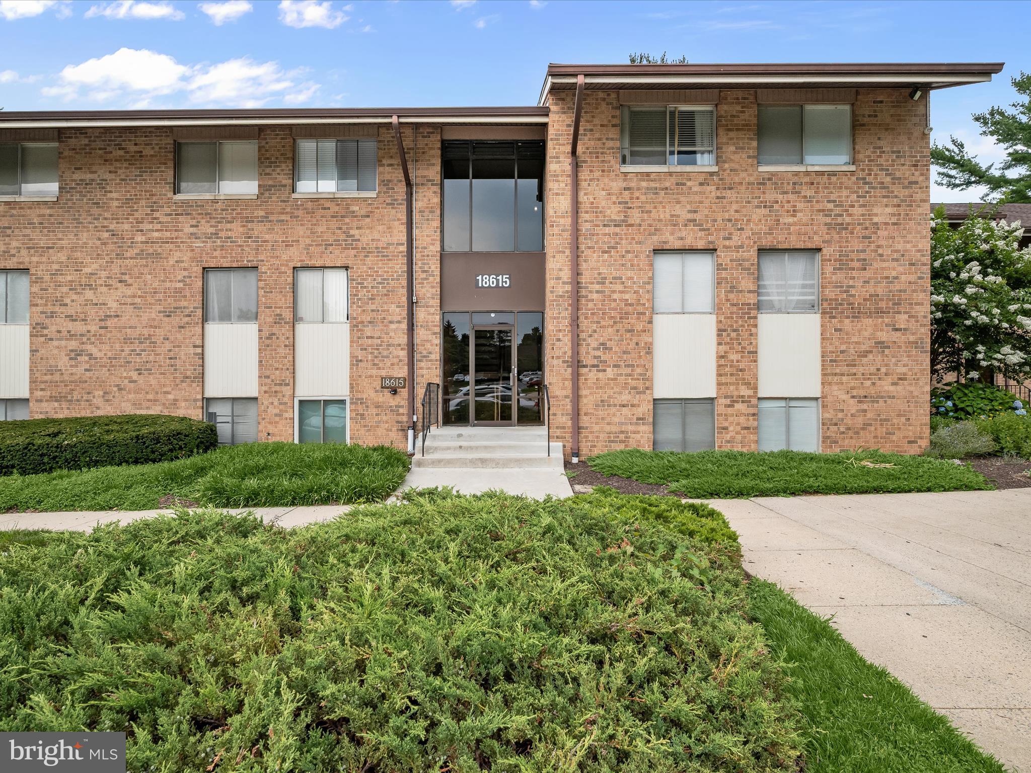 18615 WALKERS CHOICE ROAD #2