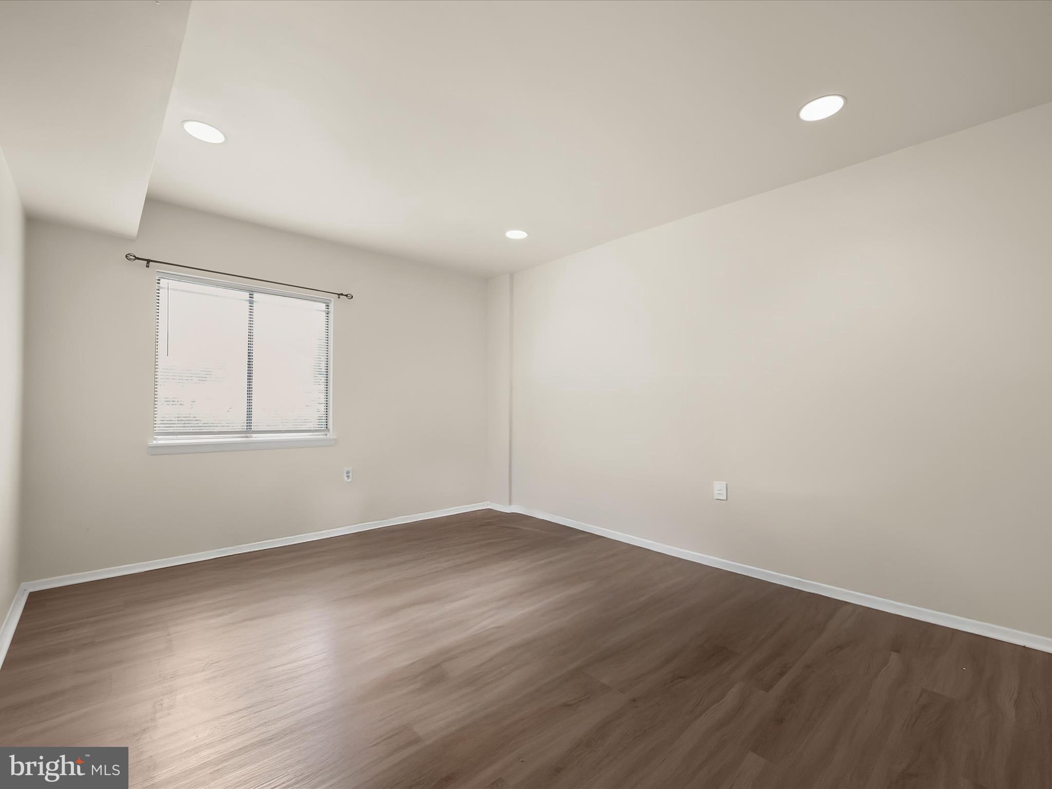 18615 WALKERS CHOICE ROAD #2