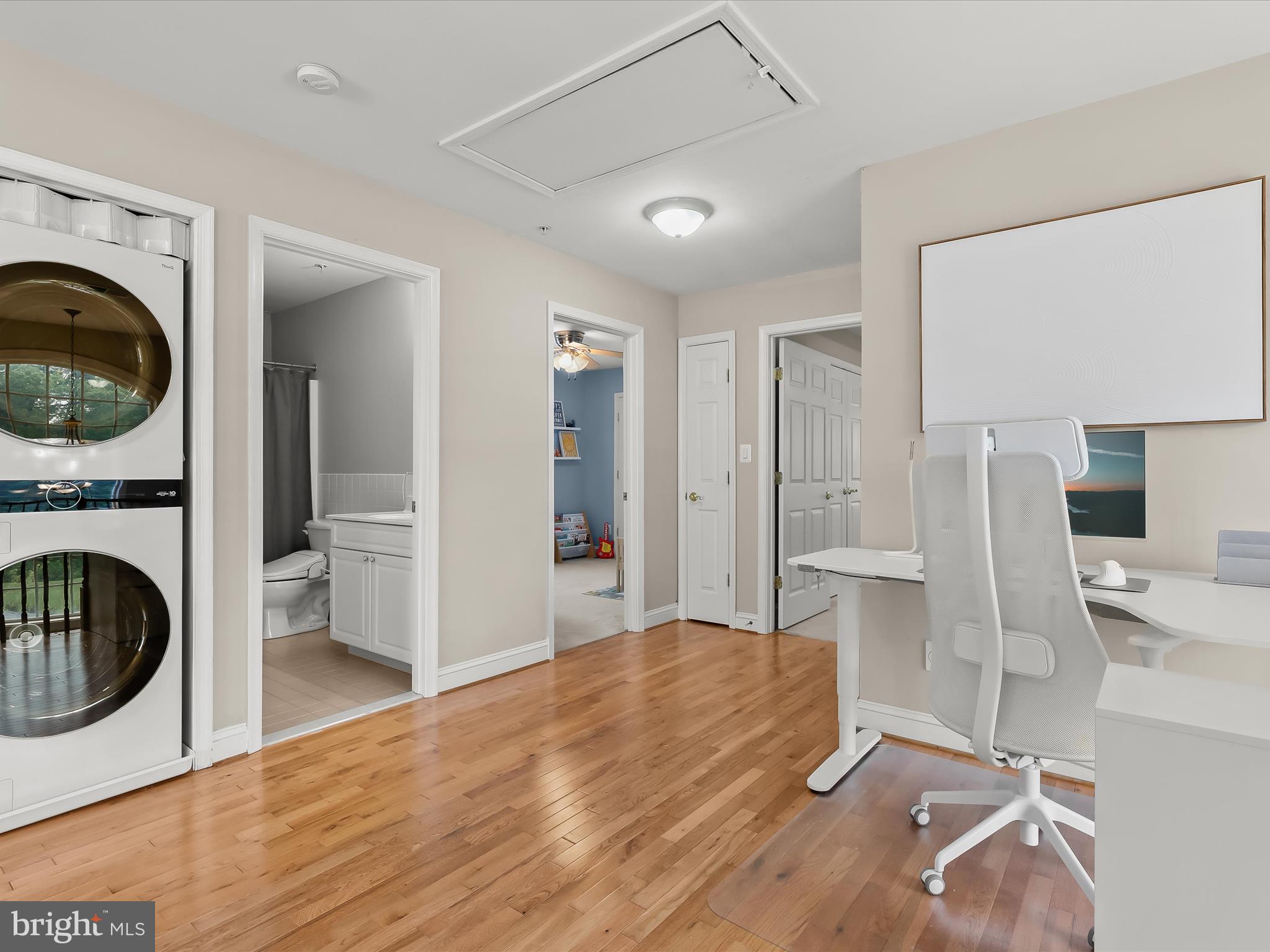 7213 GREENSPRING LANE