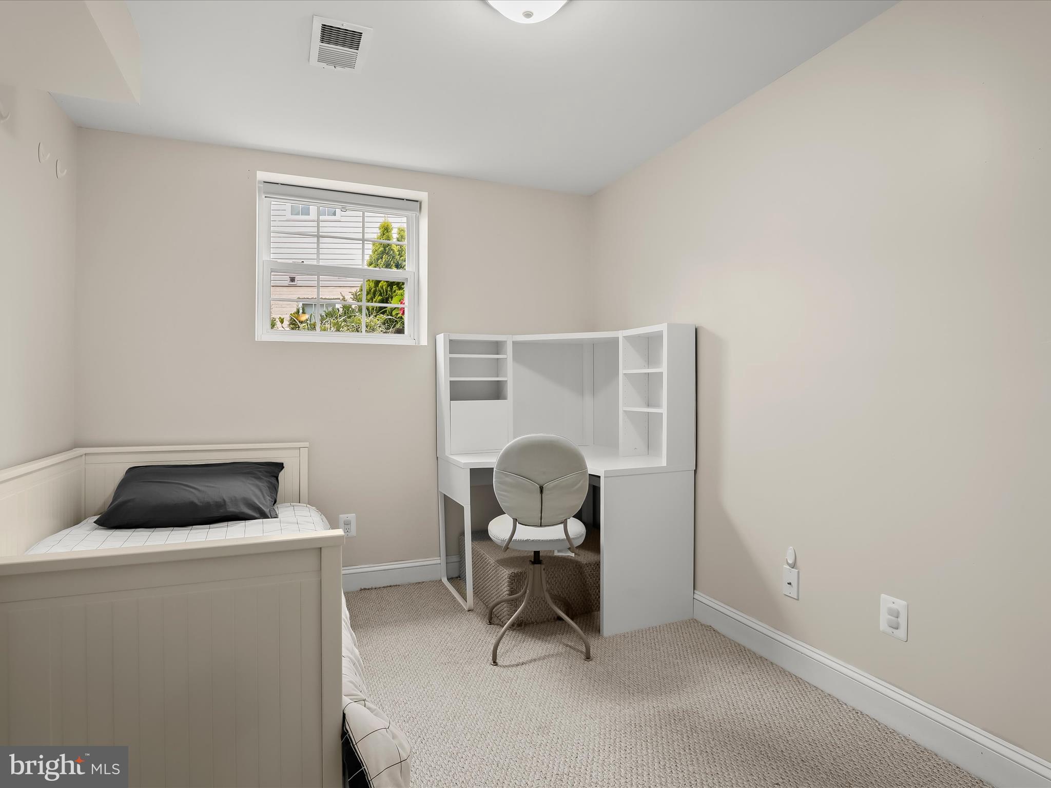 7213 GREENSPRING LANE