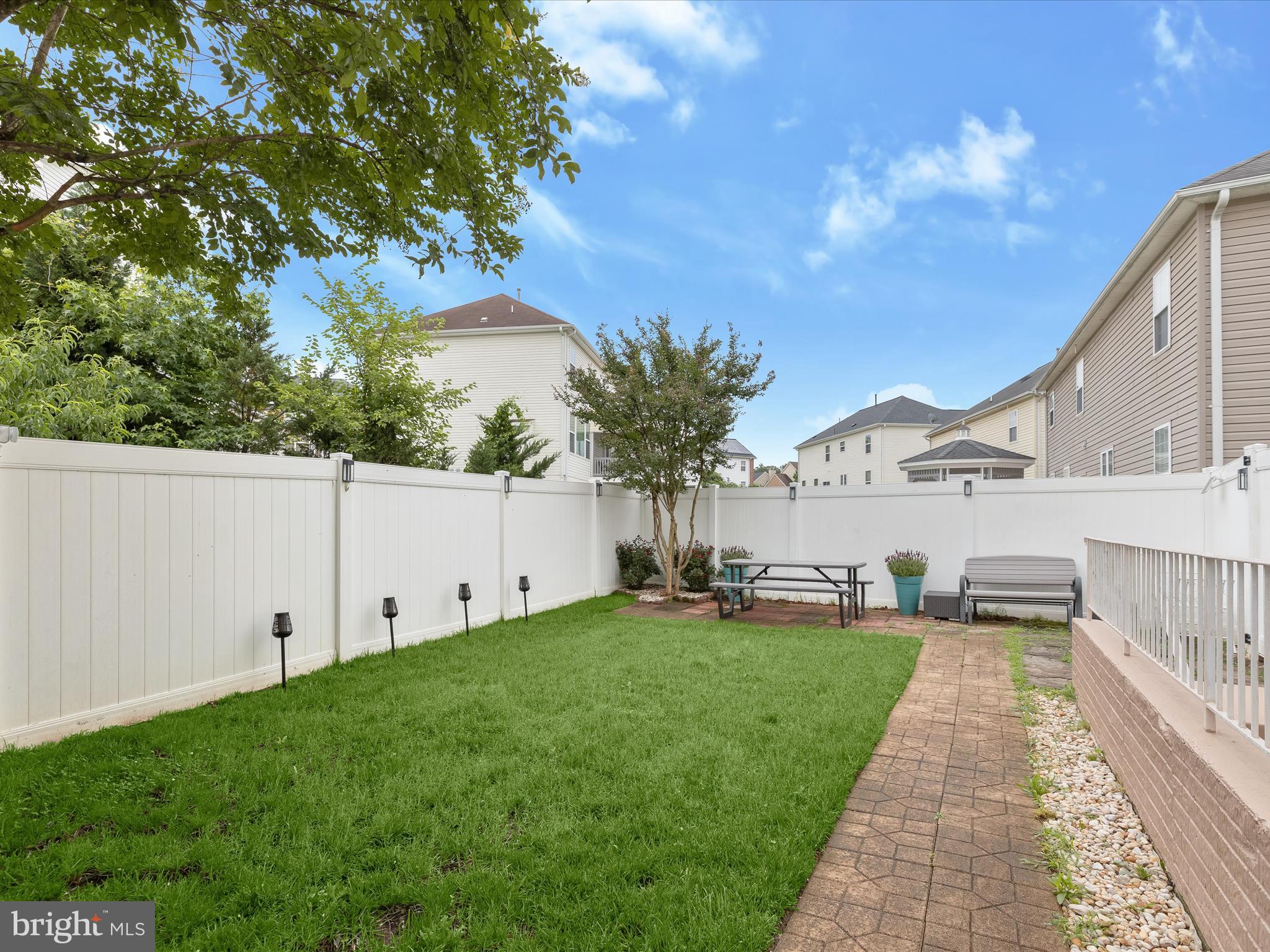 7213 GREENSPRING LANE