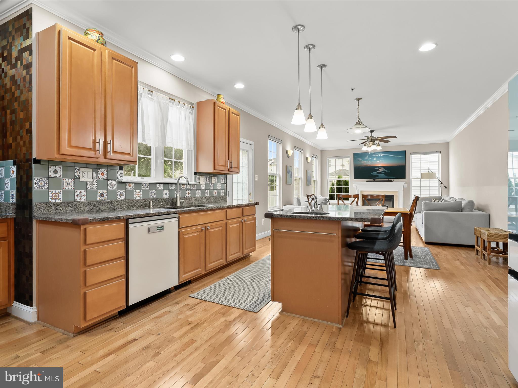 7213 GREENSPRING LANE