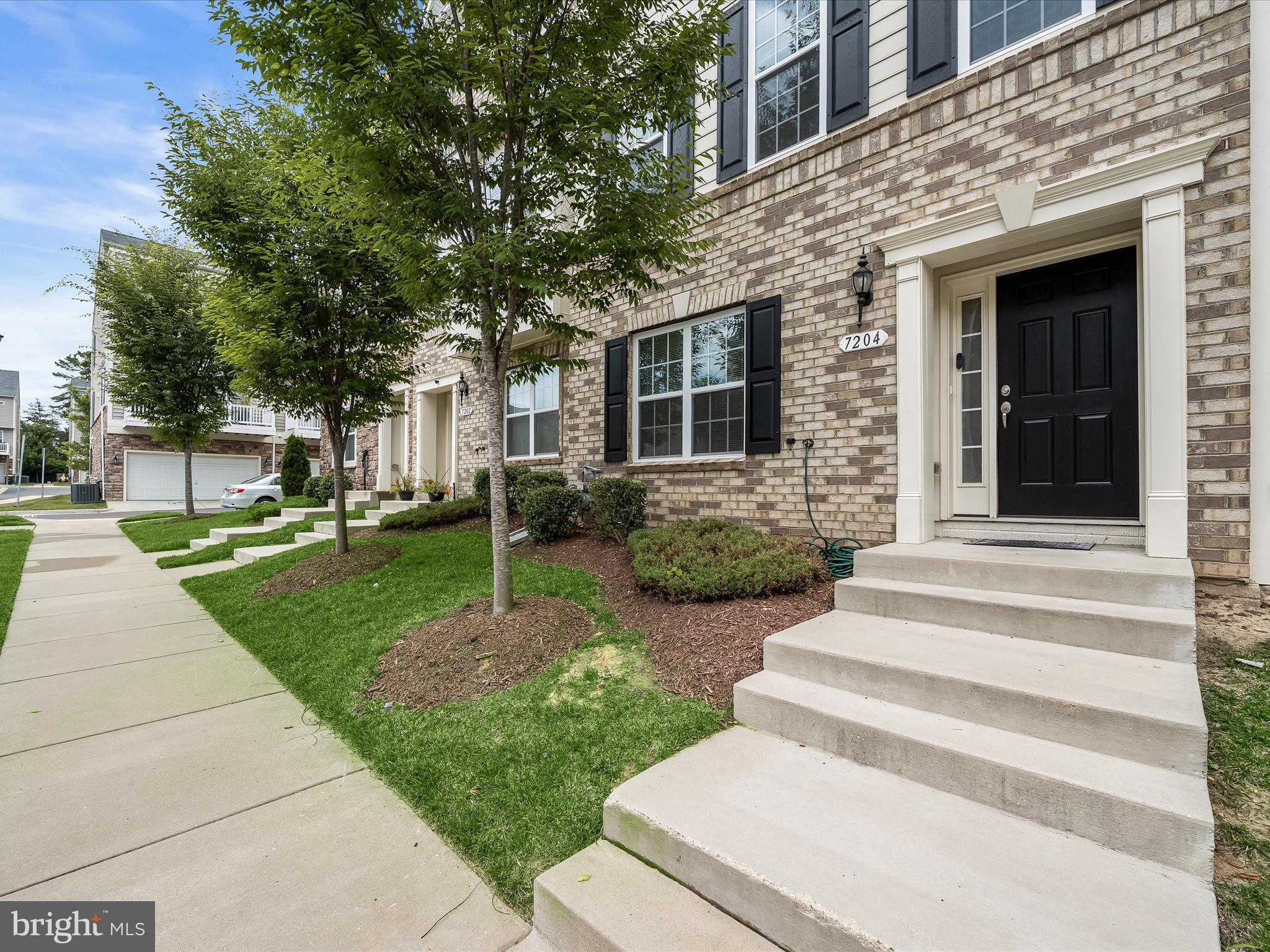 7204 WOOD TRAIL DRIVE