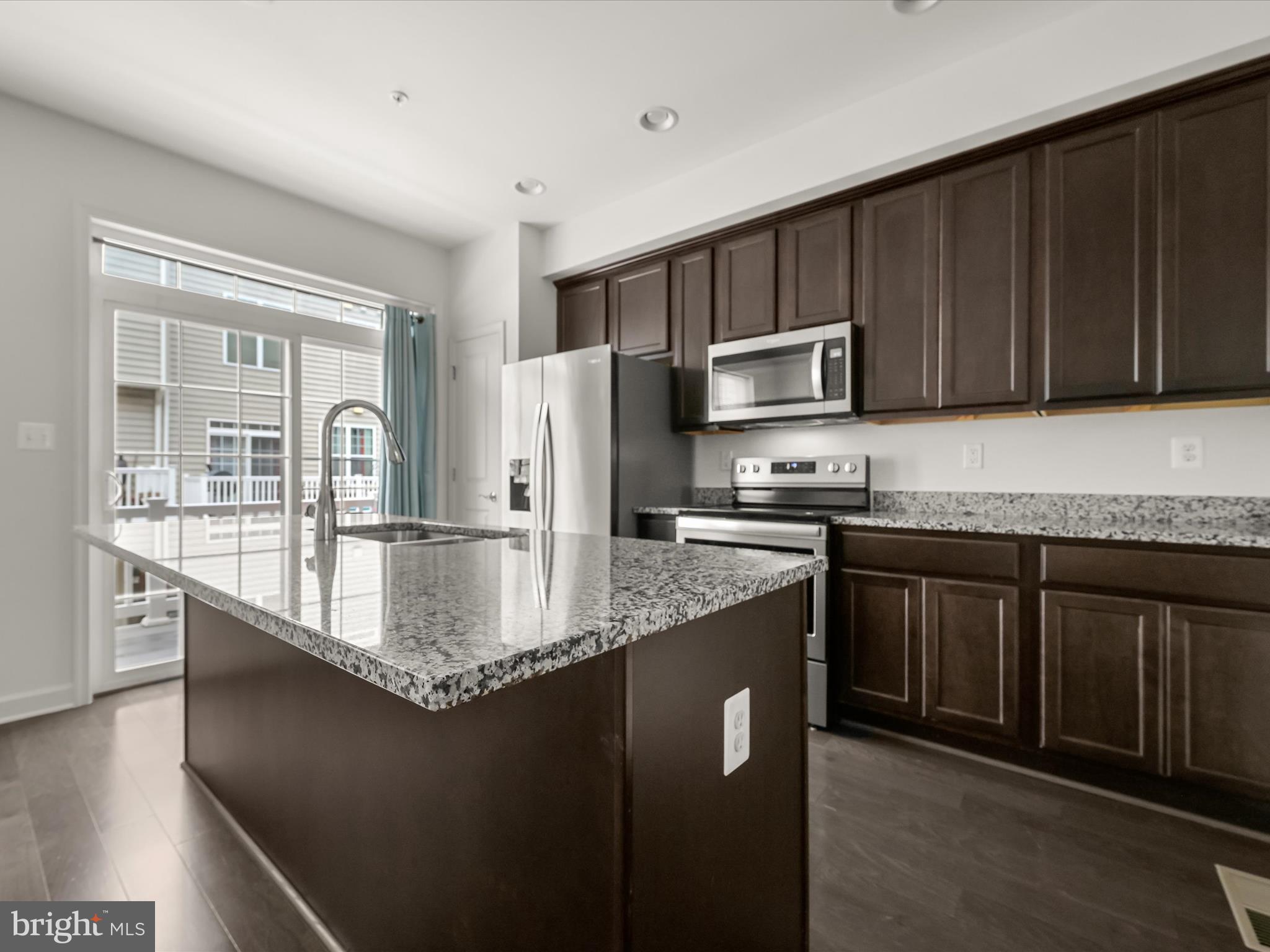 7204 WOOD TRAIL DRIVE