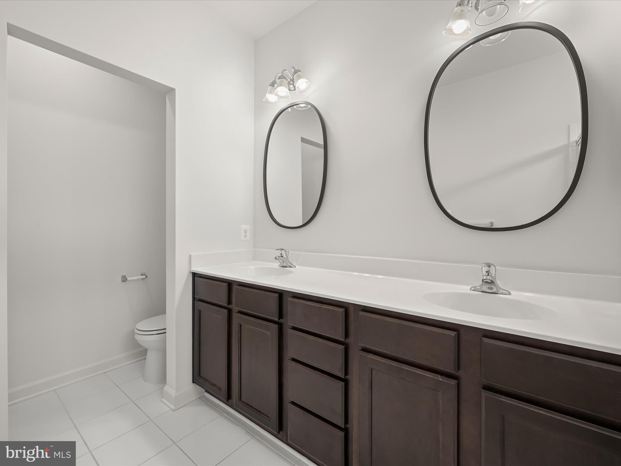 7204 WOOD TRAIL DRIVE