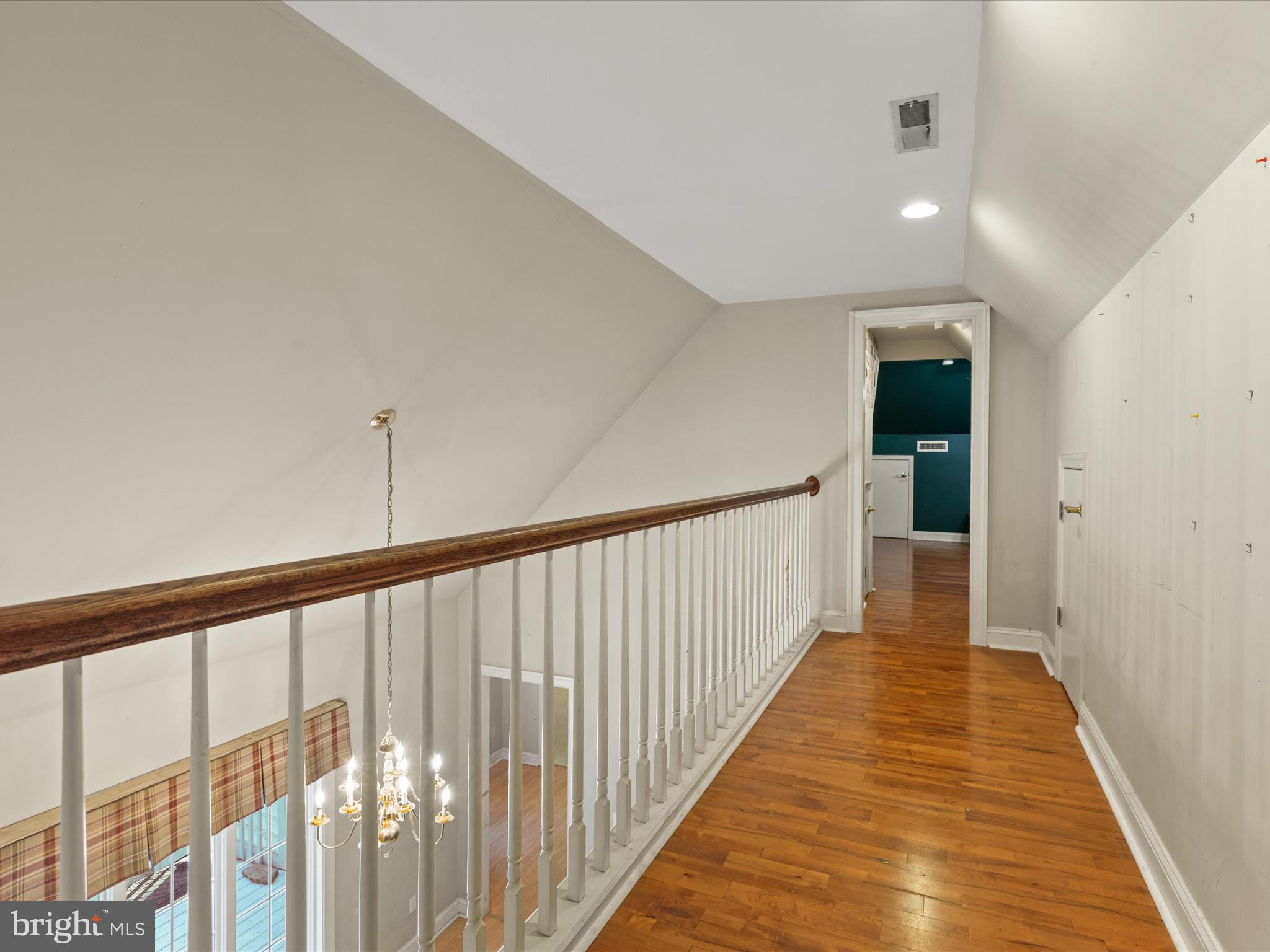 27671 RIVERSIDE DRIVE EXT