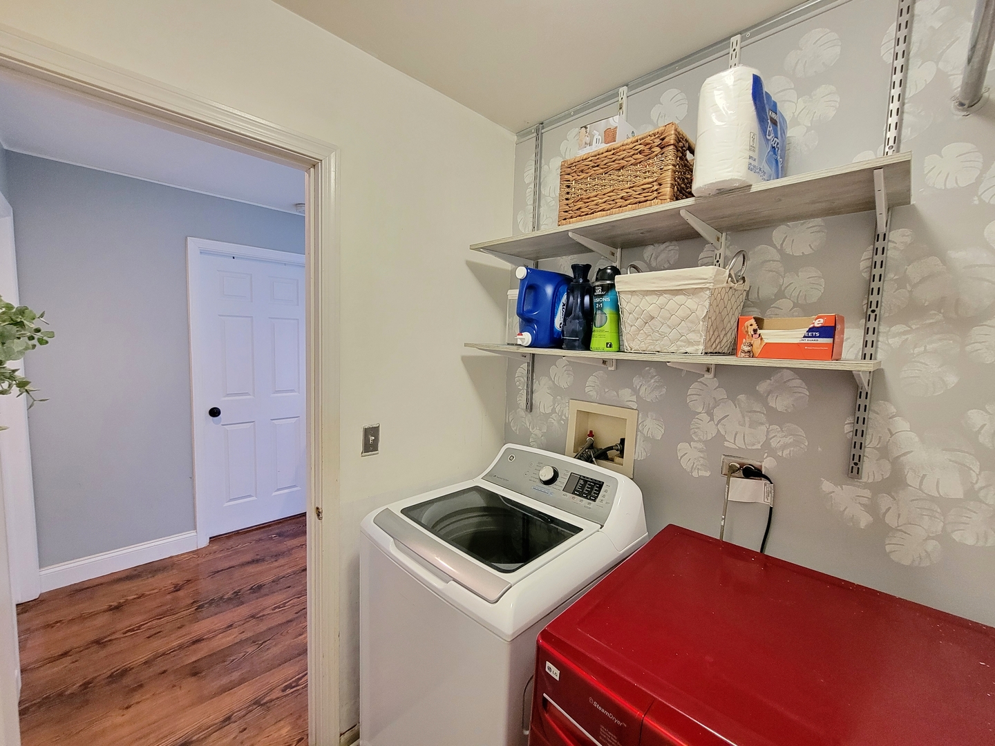 1455 Meadowsedge Lane
