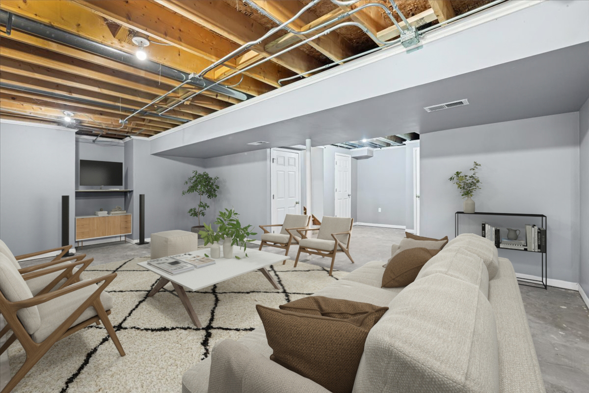 1421 Portage Lane