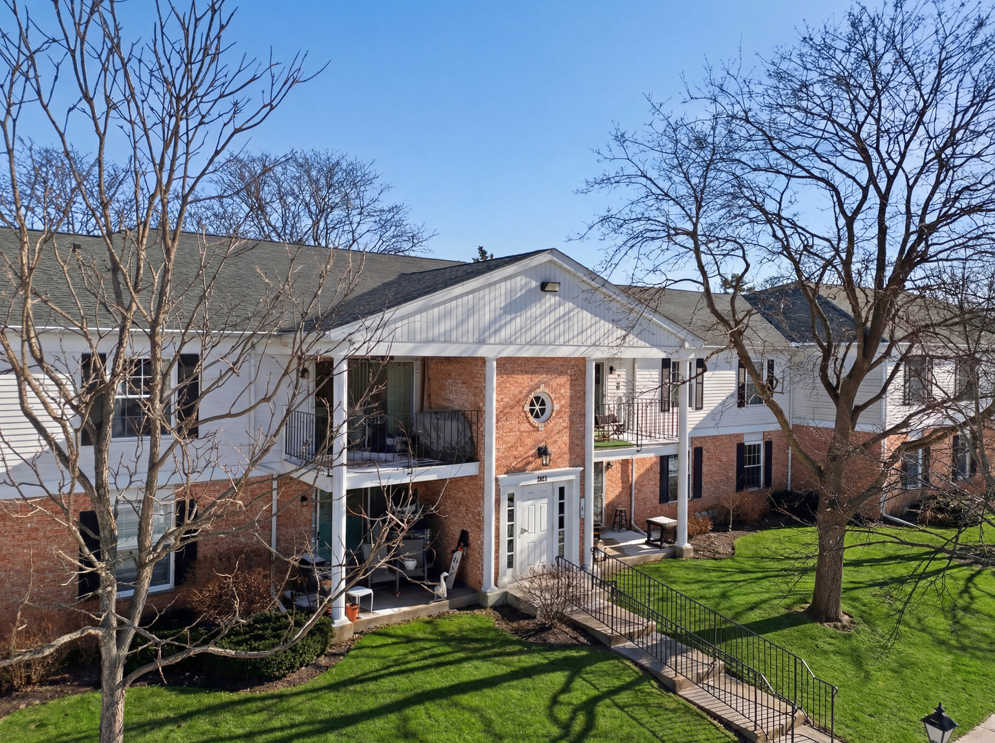 963 Golf Course Road Unit: 5