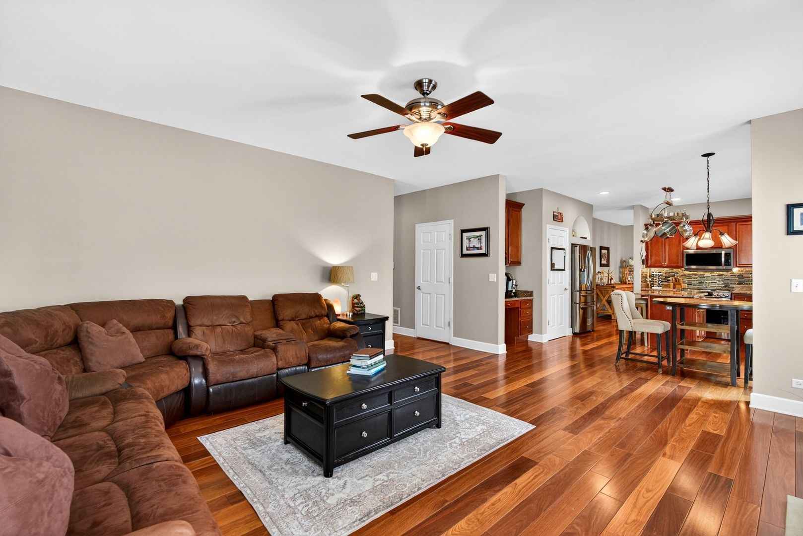 2107 Fairview Lane