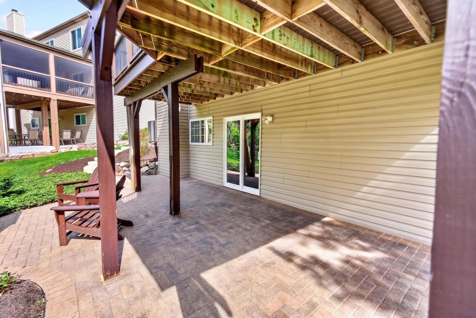 2107 Fairview Lane