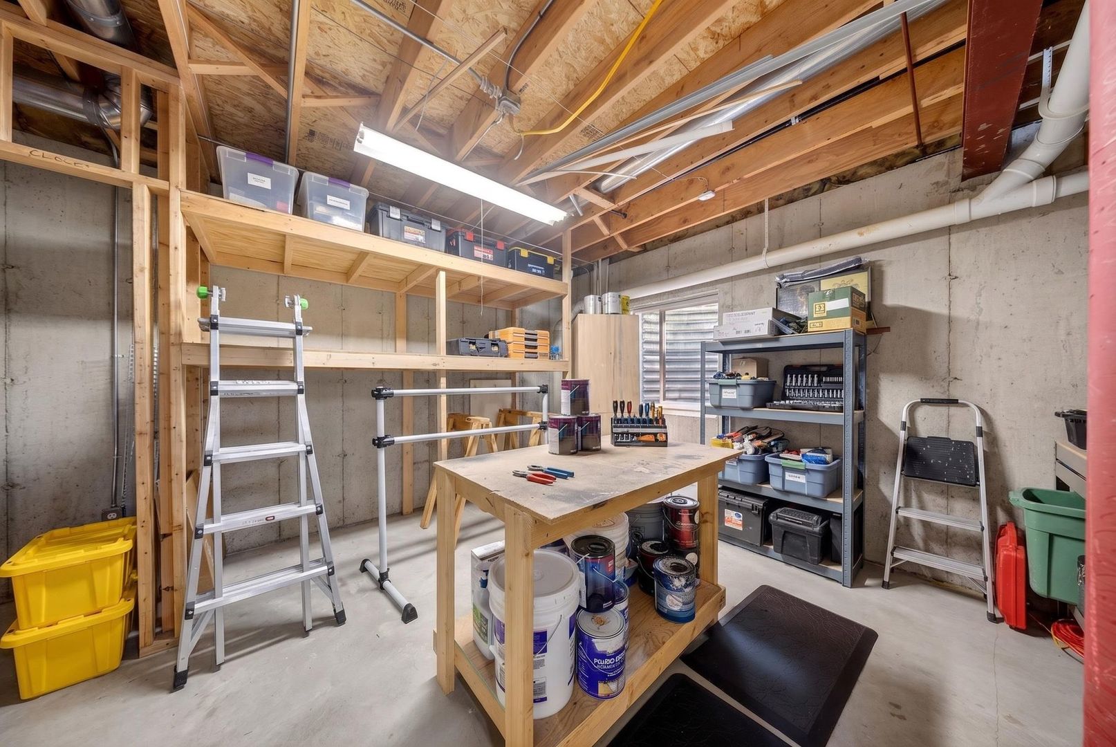 2107 Fairview Lane