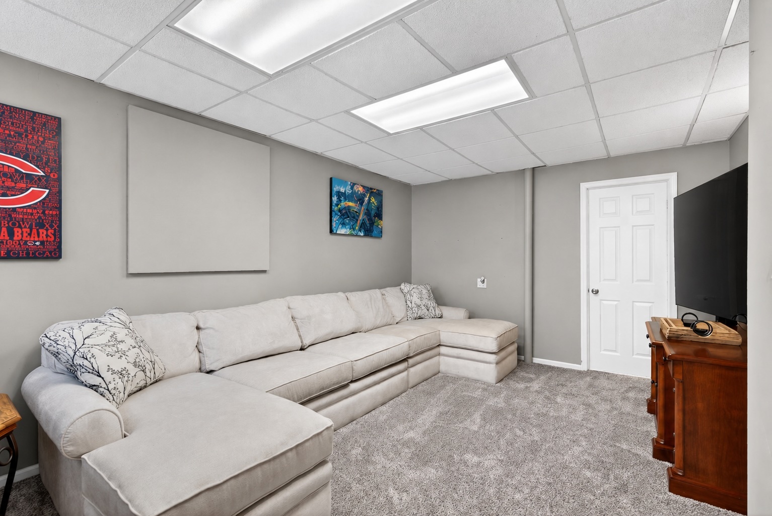 2107 Fairview Lane