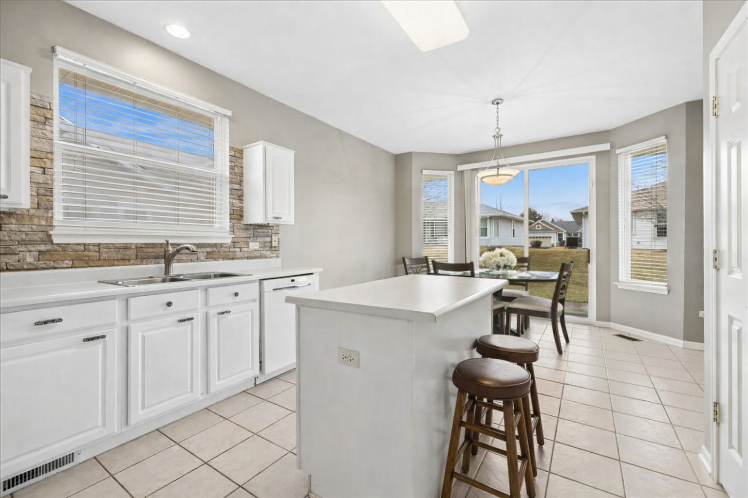 12188 Scenic Ridge