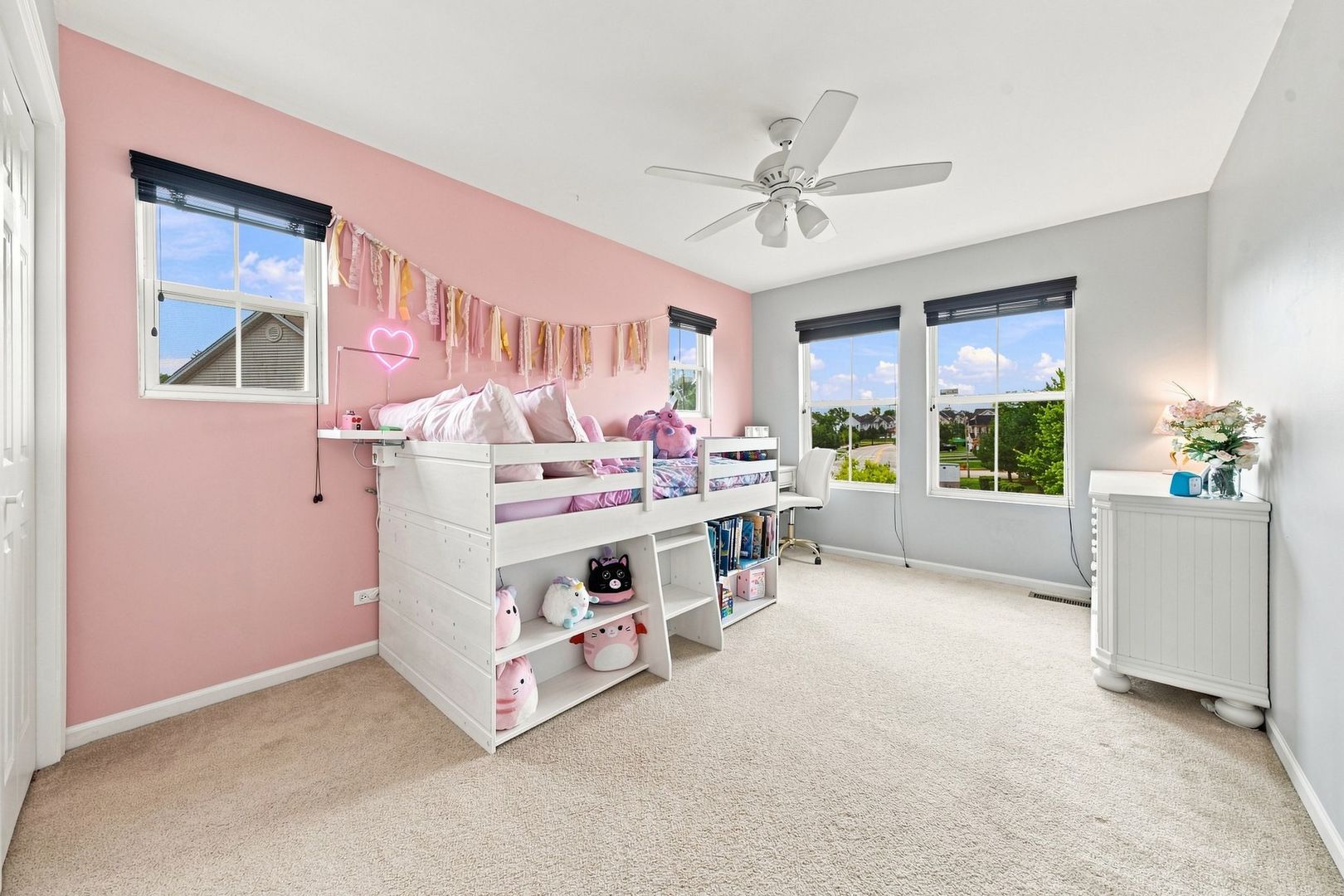 1493 Yosemite Circle