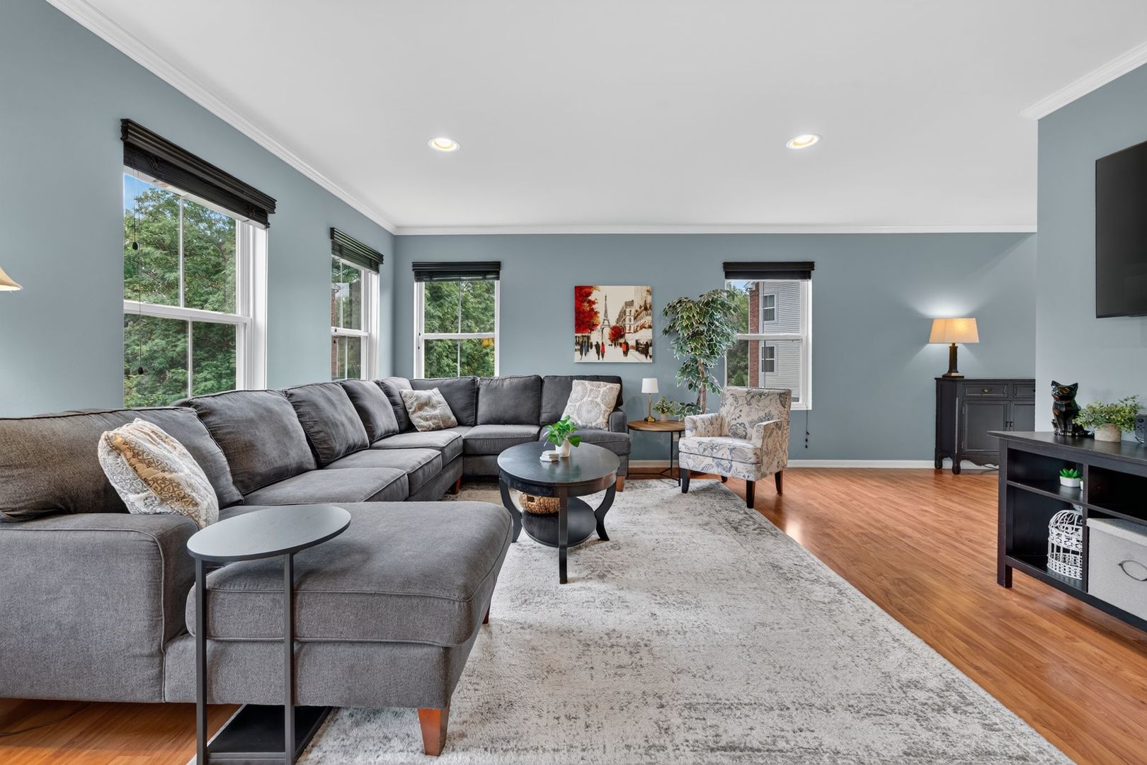 1493 Yosemite Circle