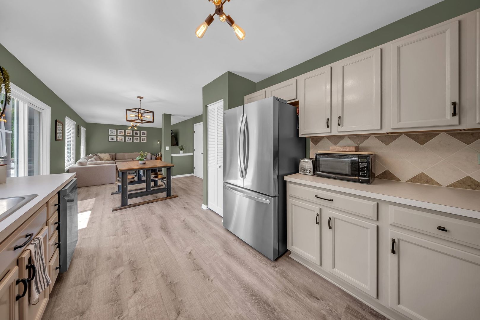 1554 Fox Sedge Trail