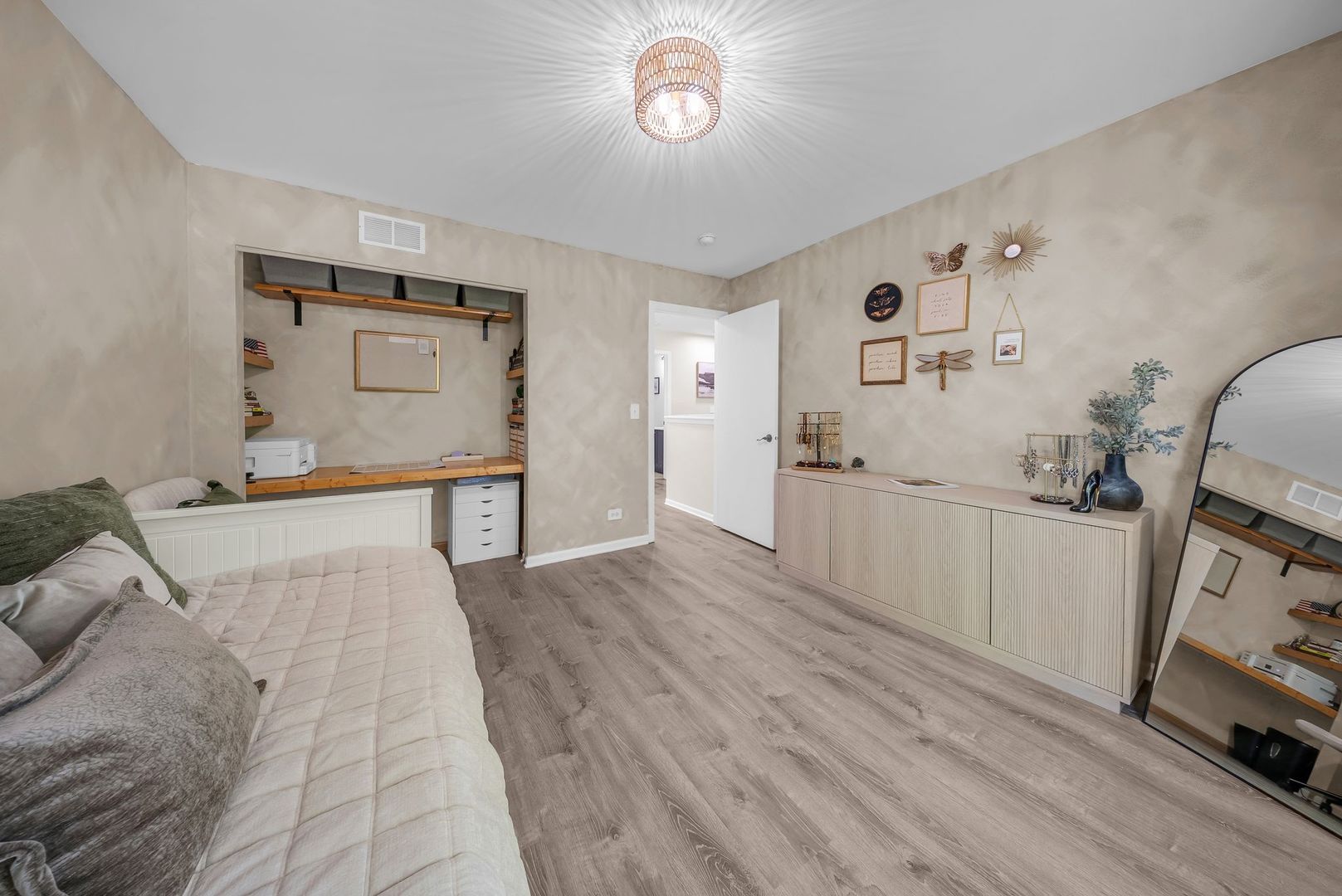 1554 Fox Sedge Trail