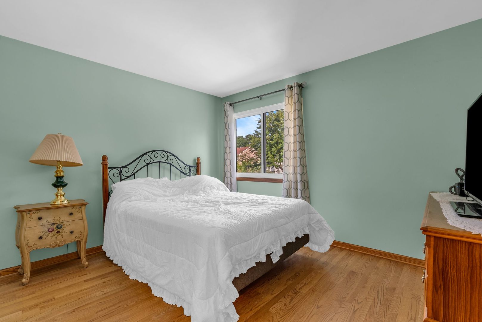 4240 Peartree Drive