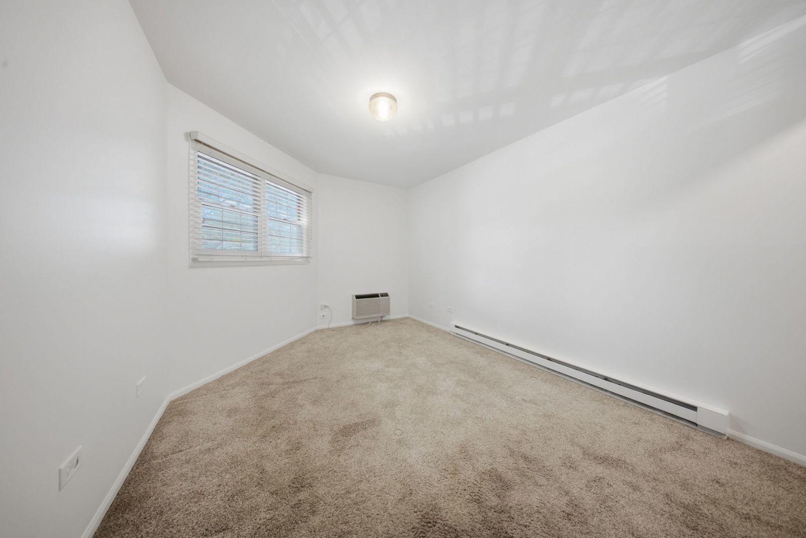 511 Leah Lane Unit: 2C