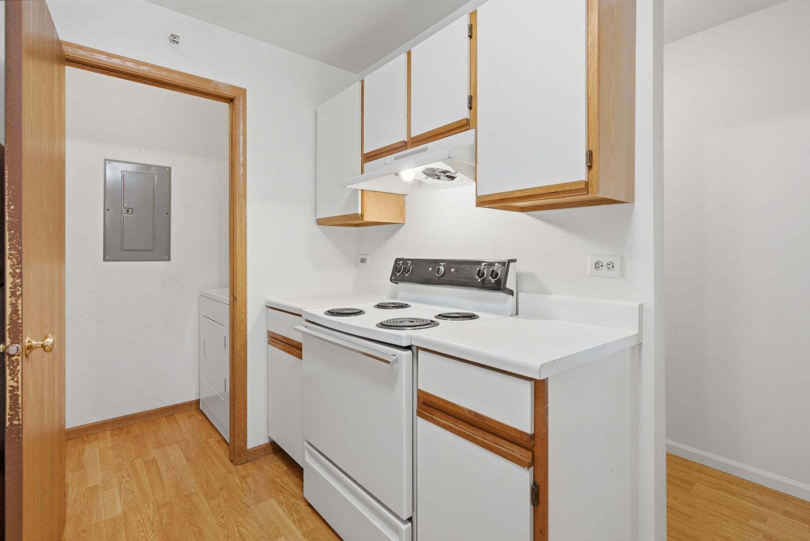 511 Leah Lane Unit: 2C