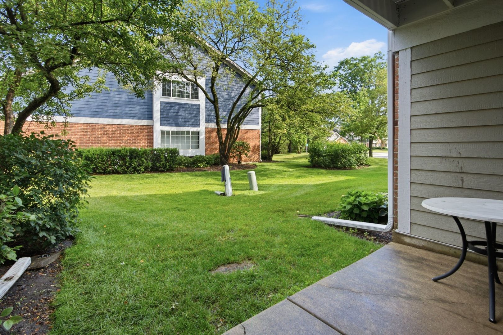 225 Columbia Court Unit: 5