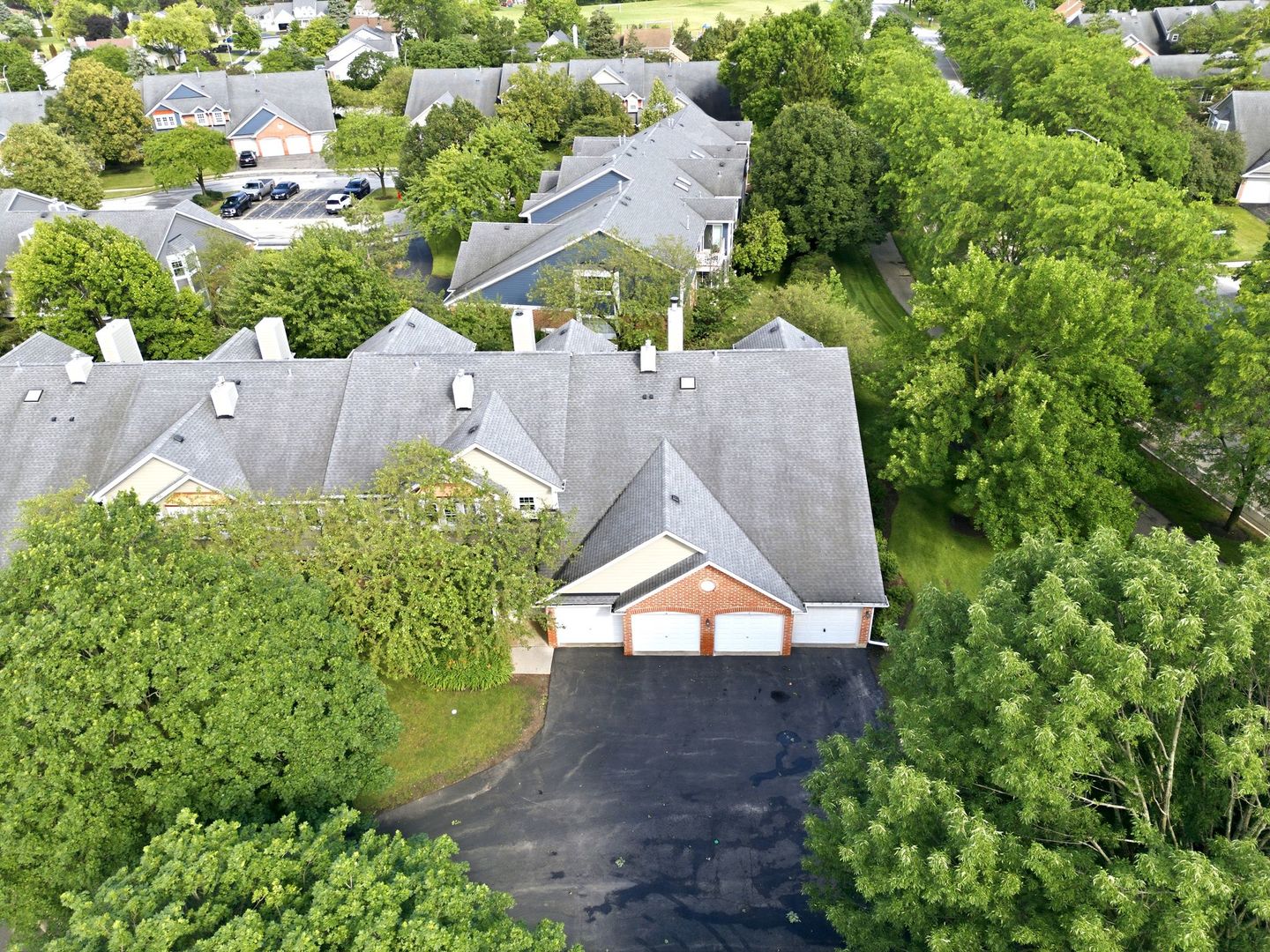 225 Columbia Court Unit: 5
