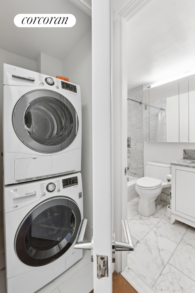 200 E 94TH Street 1012