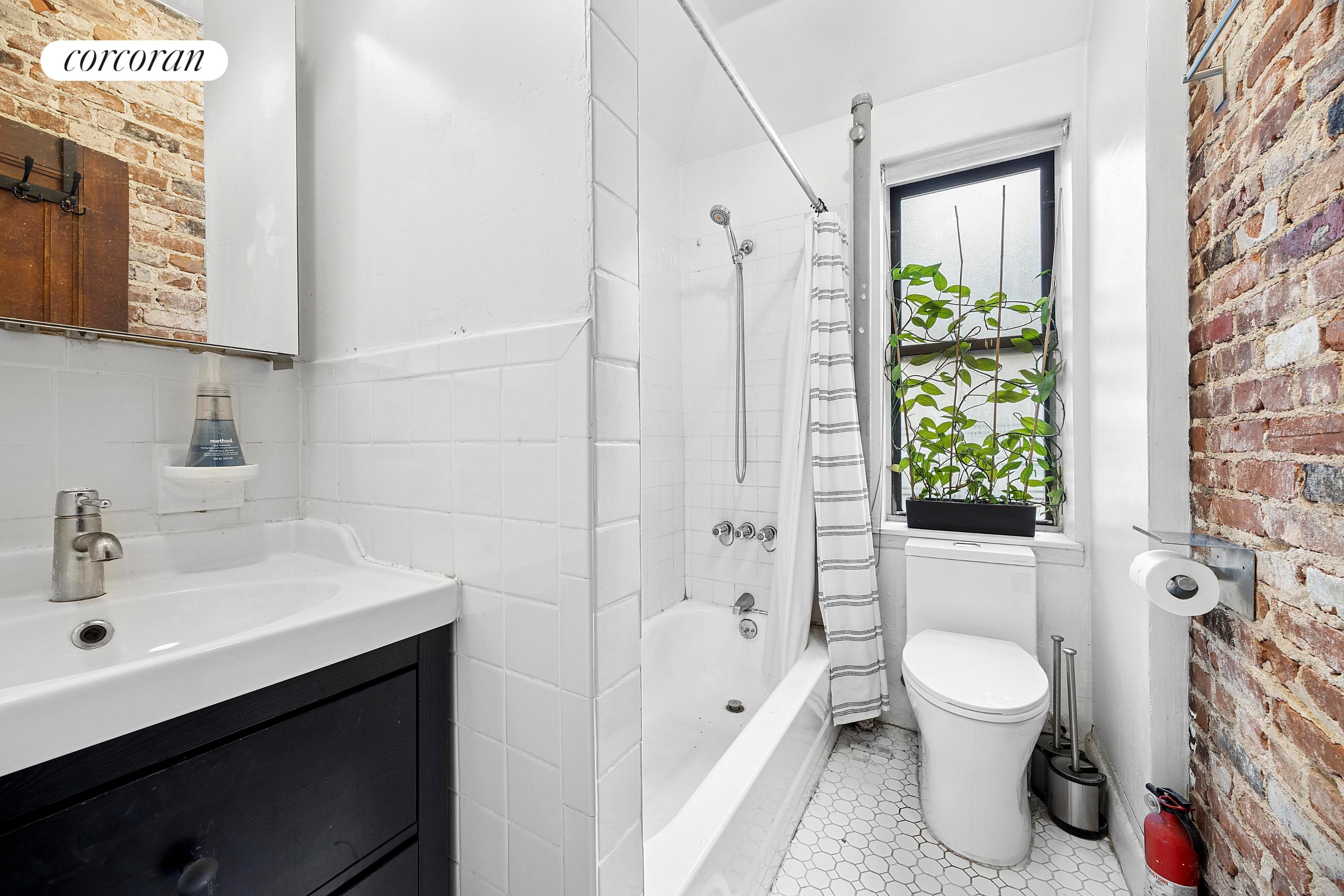 551 W 160TH Street 5B