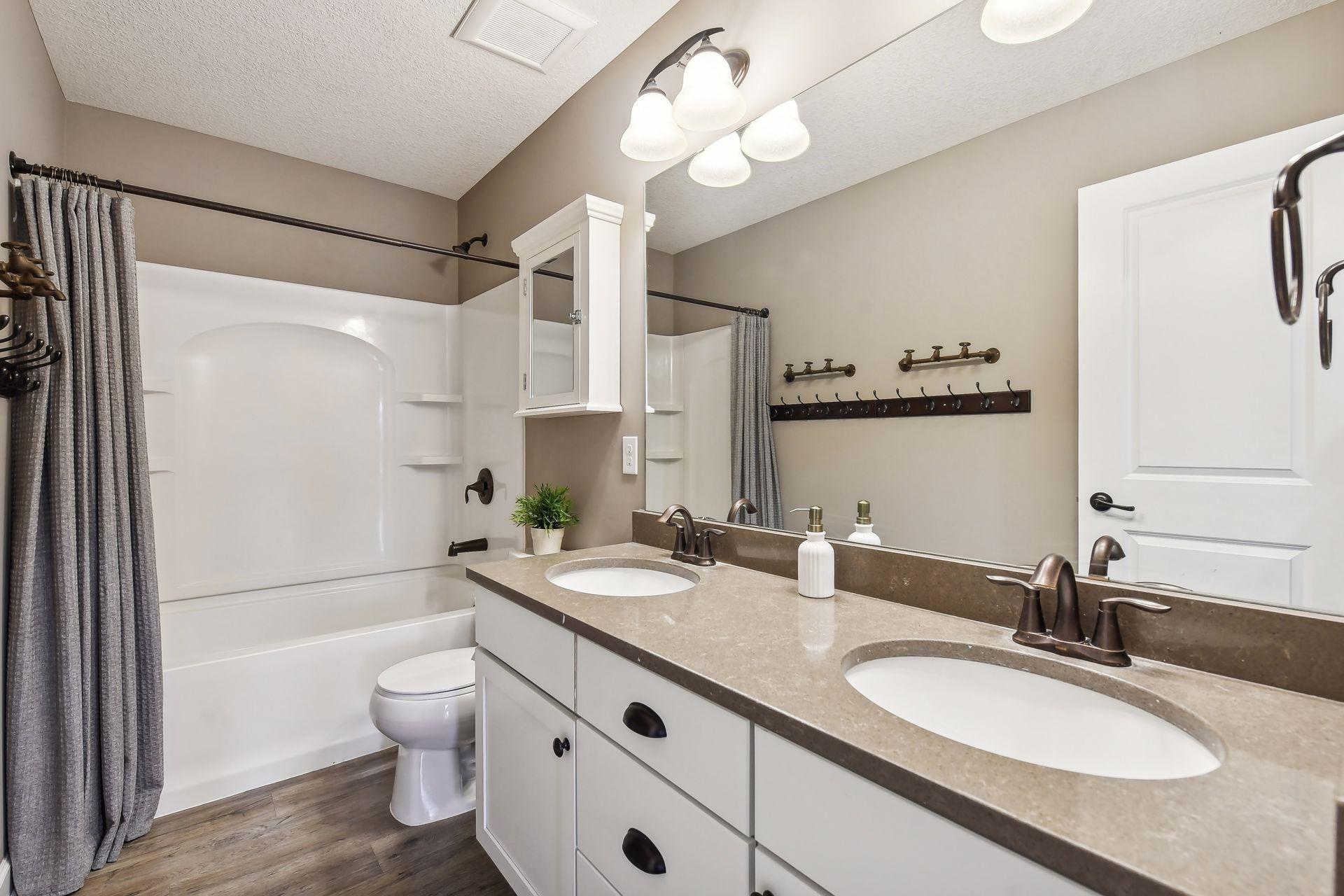 3649 Strawberry Lane