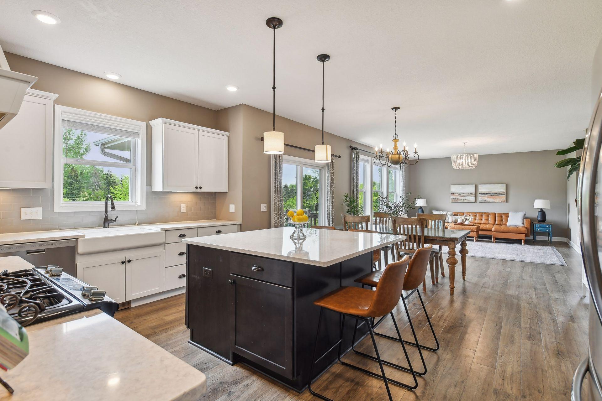 3649 Strawberry Lane