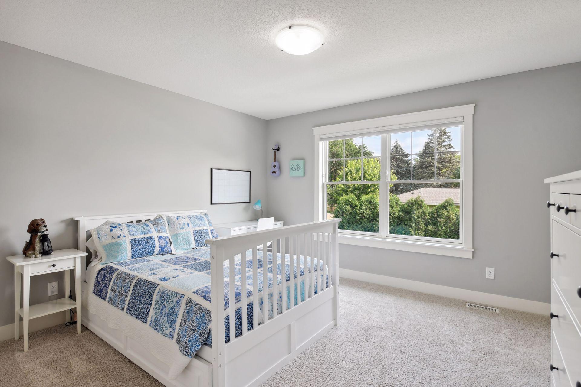 1124 Evergreen Lane N