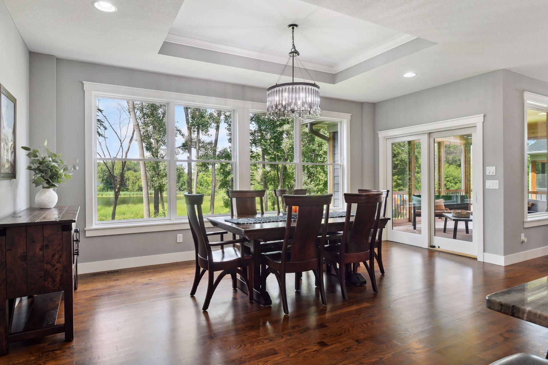 1124 Evergreen Lane N