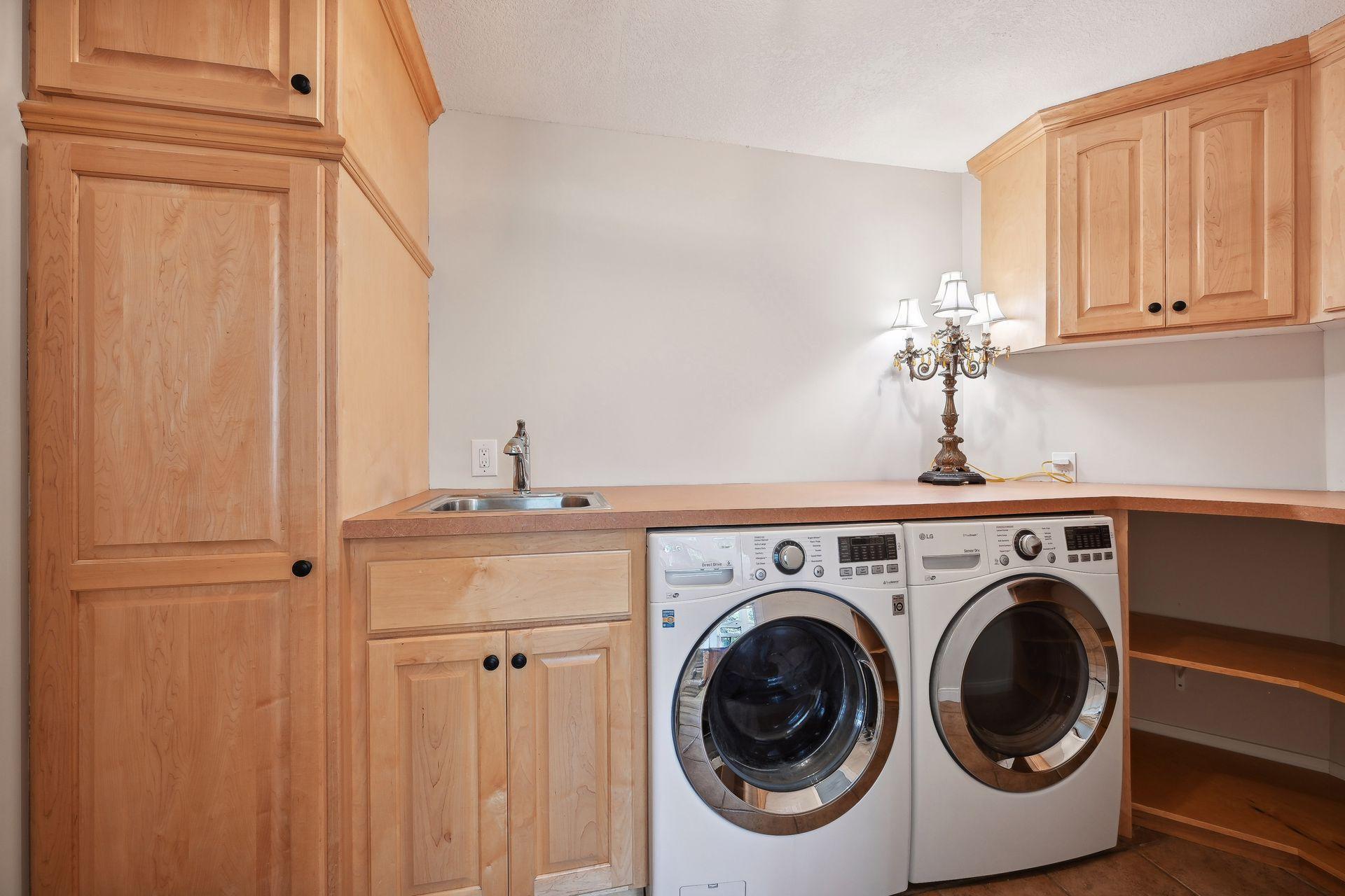 17208 Staples Street NE