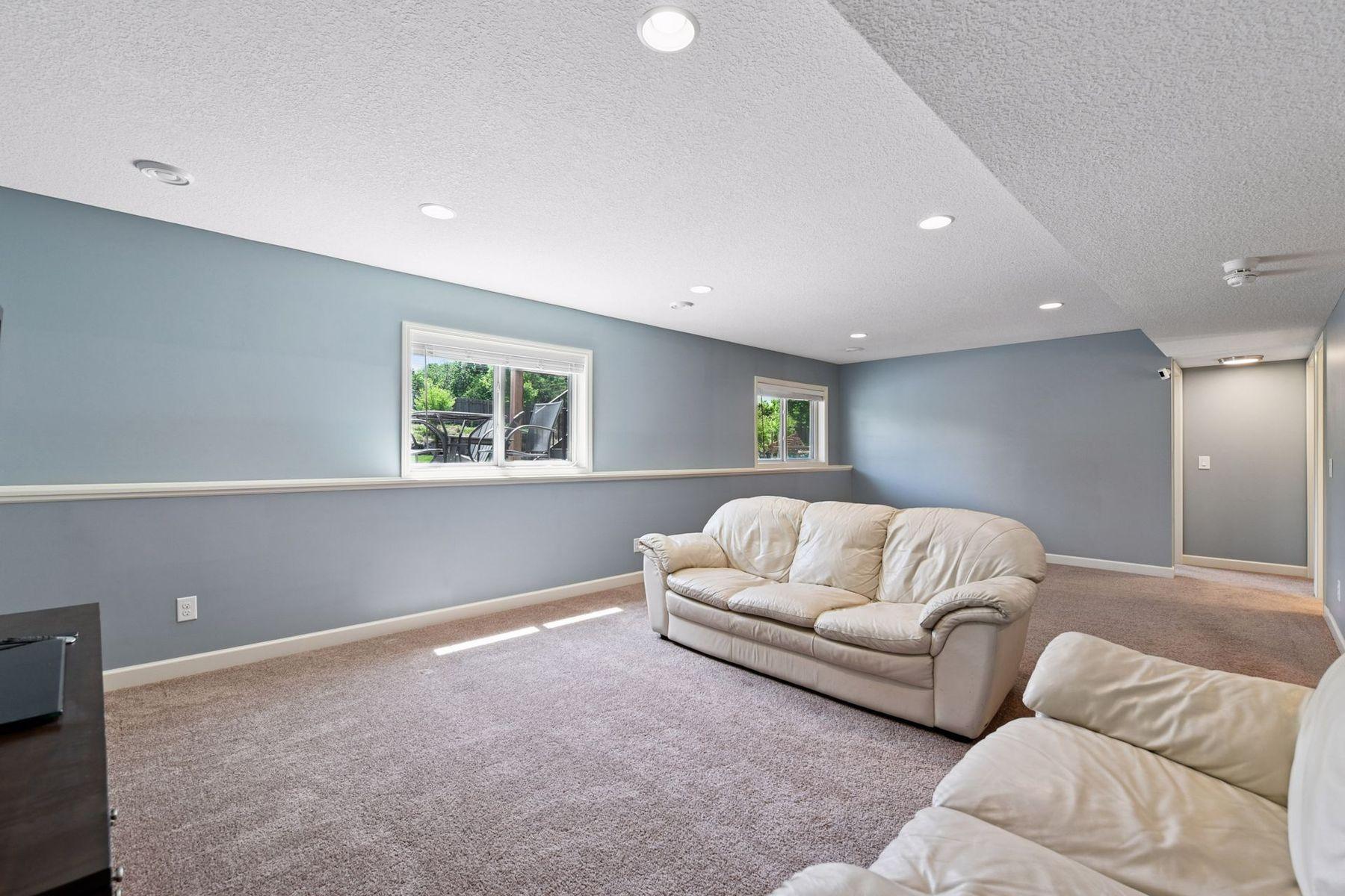 3609 Strawberry Lane