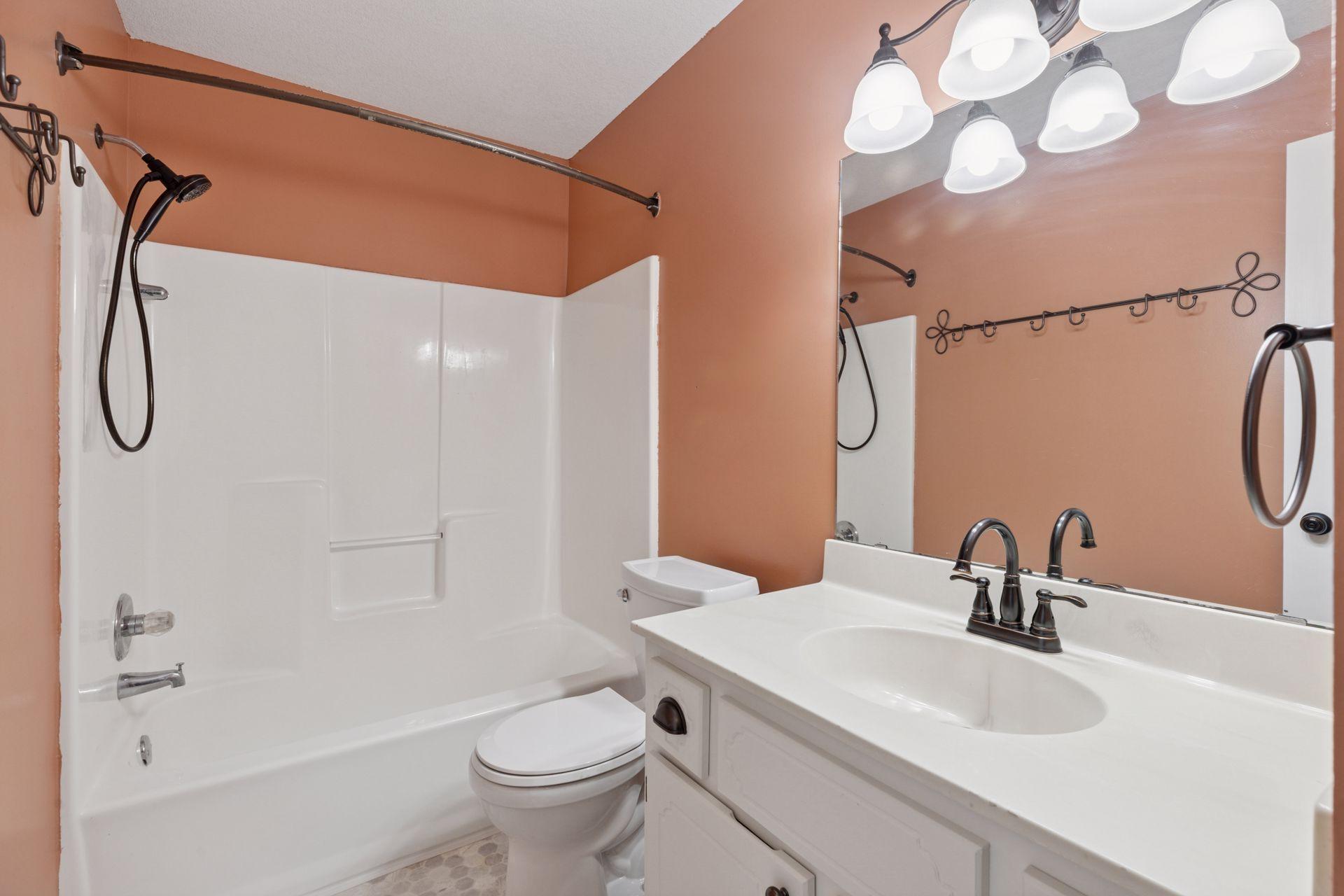 1604 Viking Drive