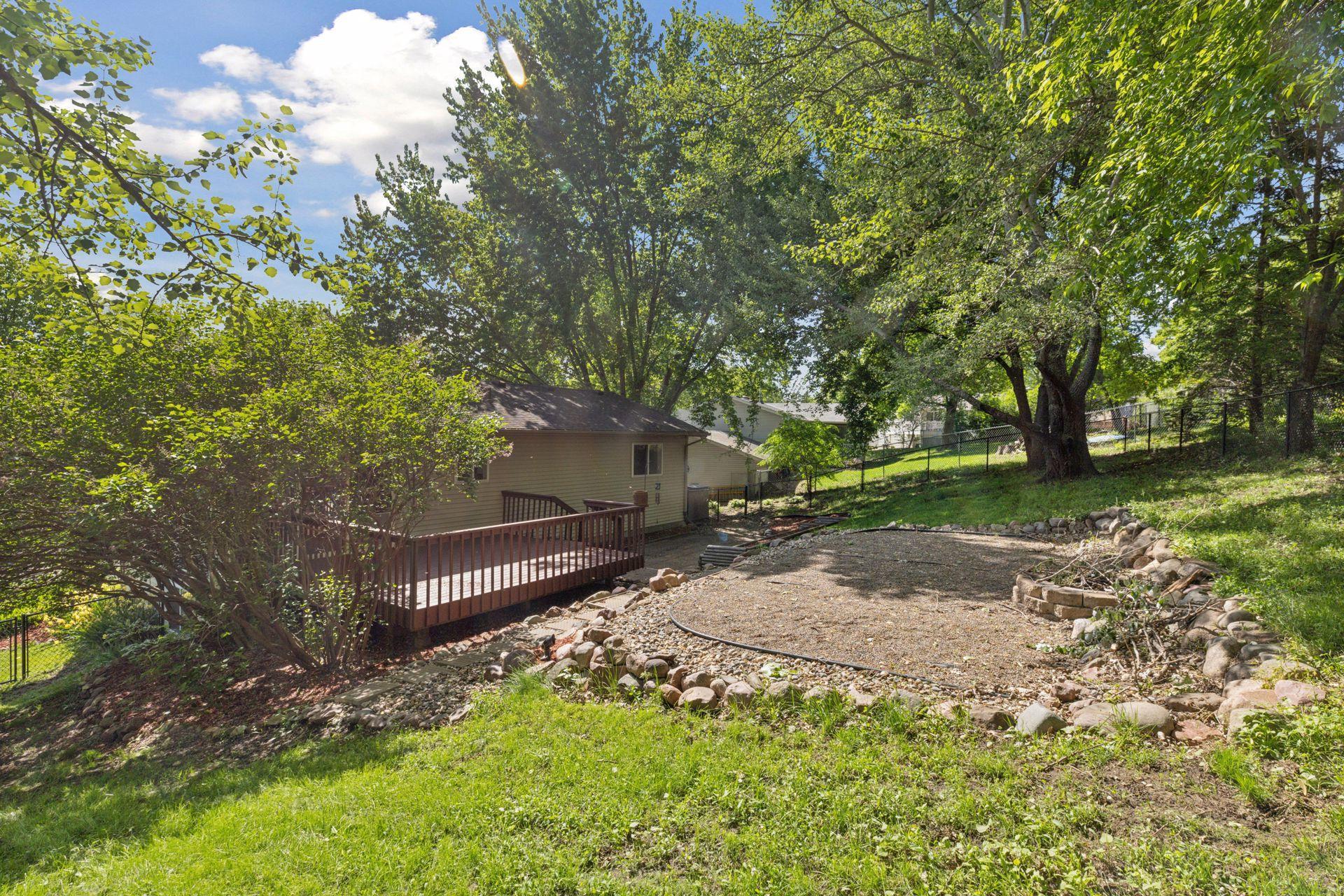 1604 Viking Drive